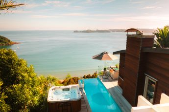 Cloud 9 - Private, 3-bedroom luxury vacation near Russell in Bay of Islands, New Zealand